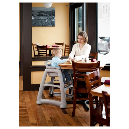 Sturdy Chair™ High Chair with Wheels Platinum
